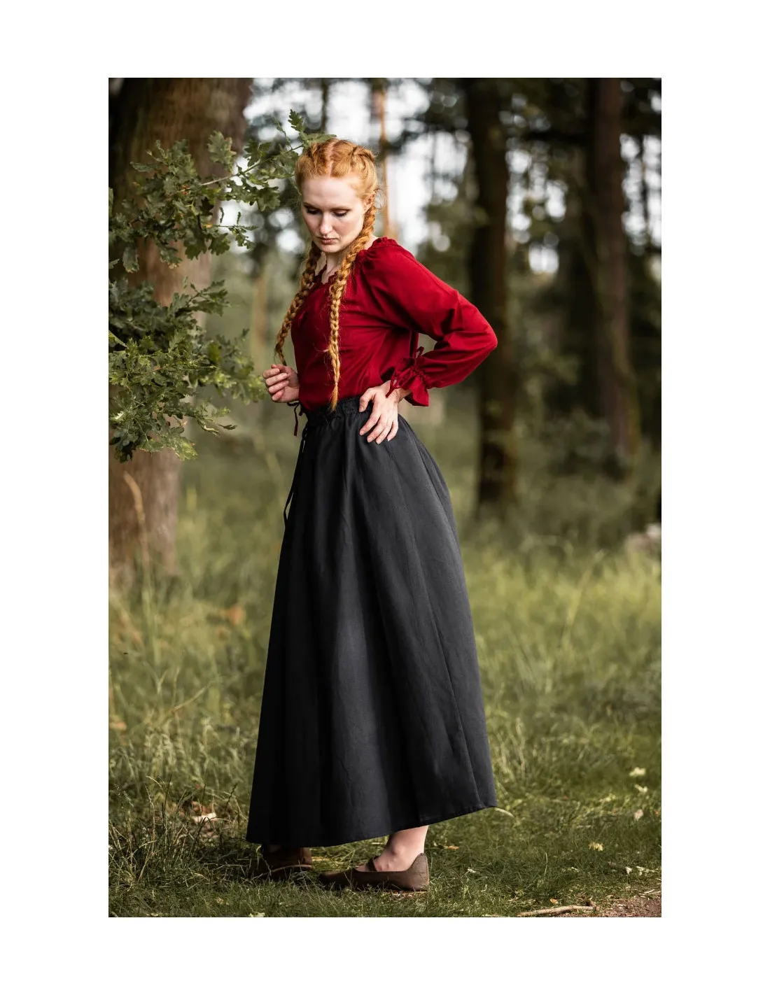 Jupe médiévale modèle Diana, noire ⚔️ Boutique Épées